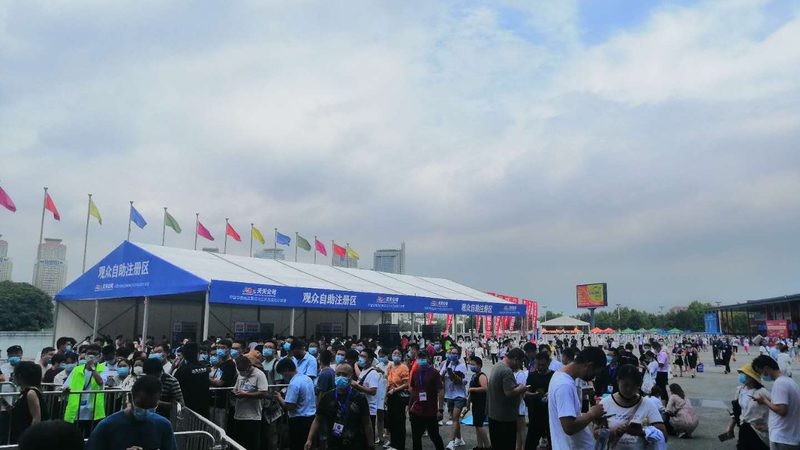 展馆地面承重不够，别急着砸地坪
